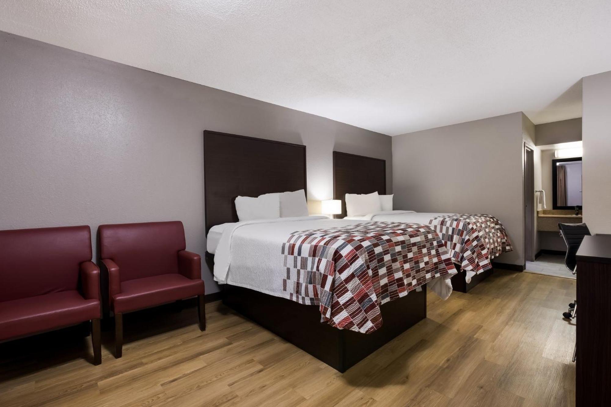 Red Roof Inn & Suites Statesboro - University 외부 사진