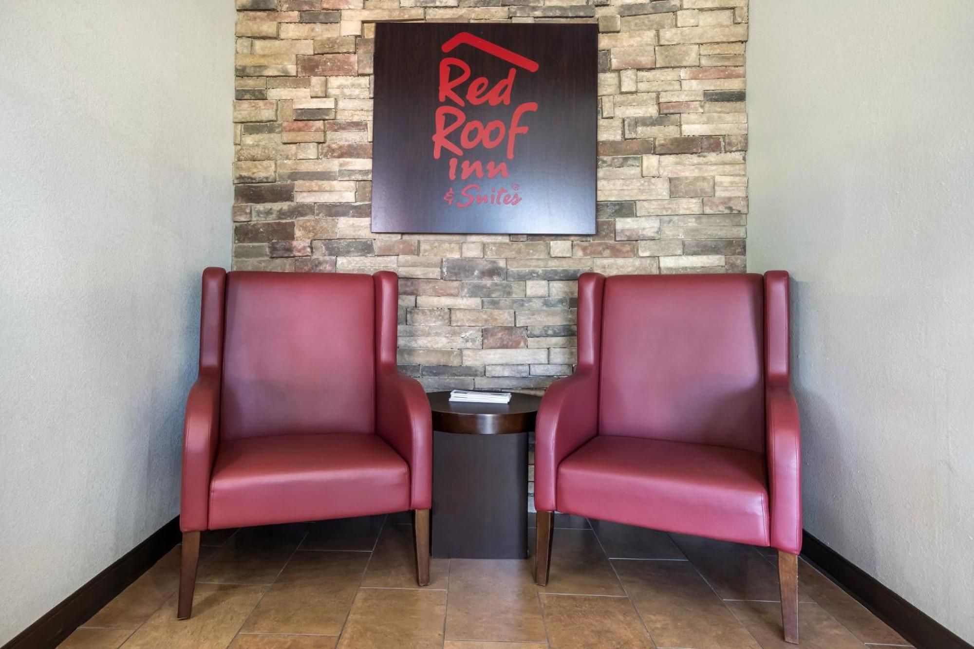Red Roof Inn & Suites Statesboro - University 외부 사진
